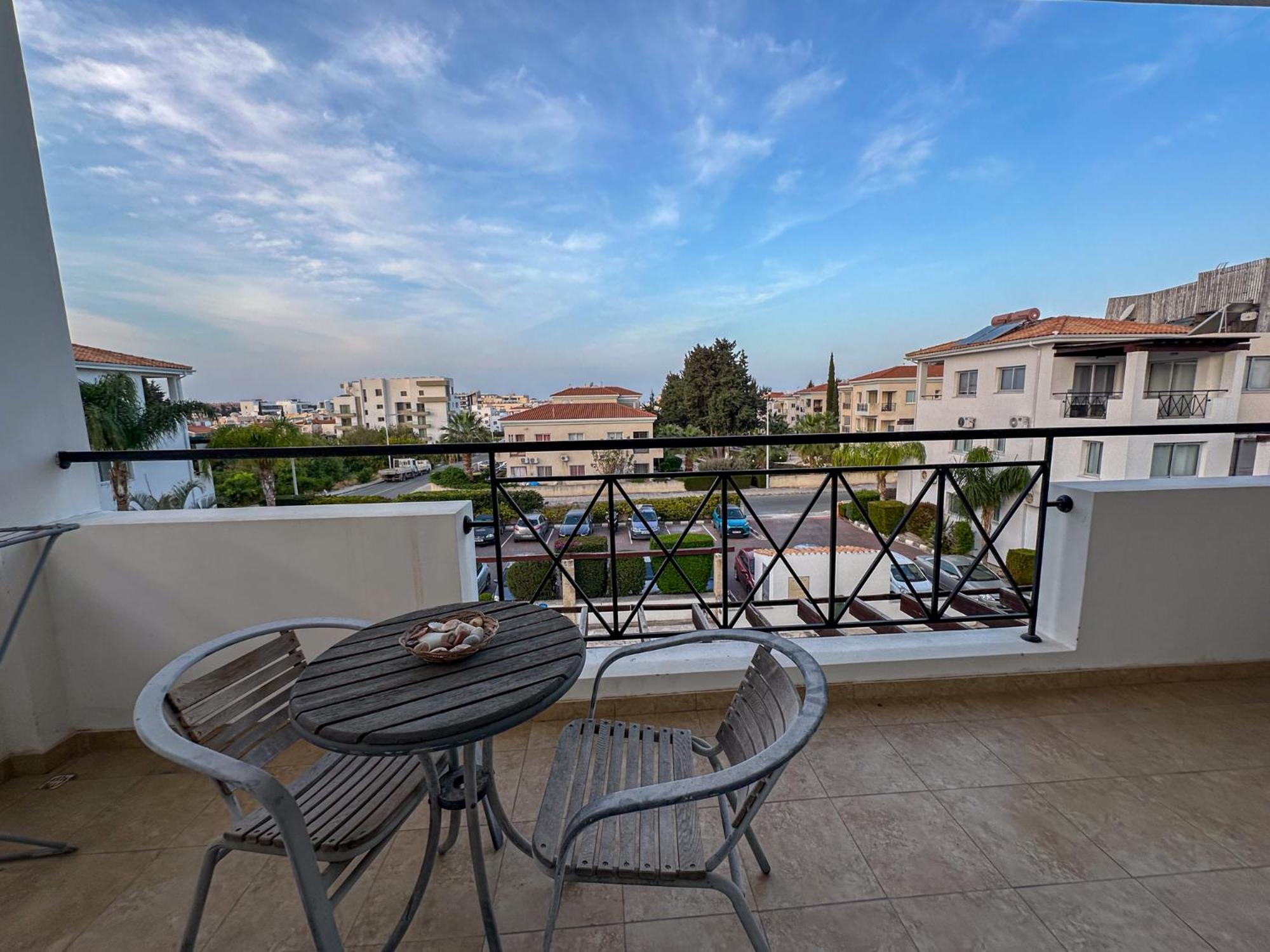 Nefeli Blue-Horizon 2B, Pool, Suites, Big Balconies Paphos Extérieur photo
